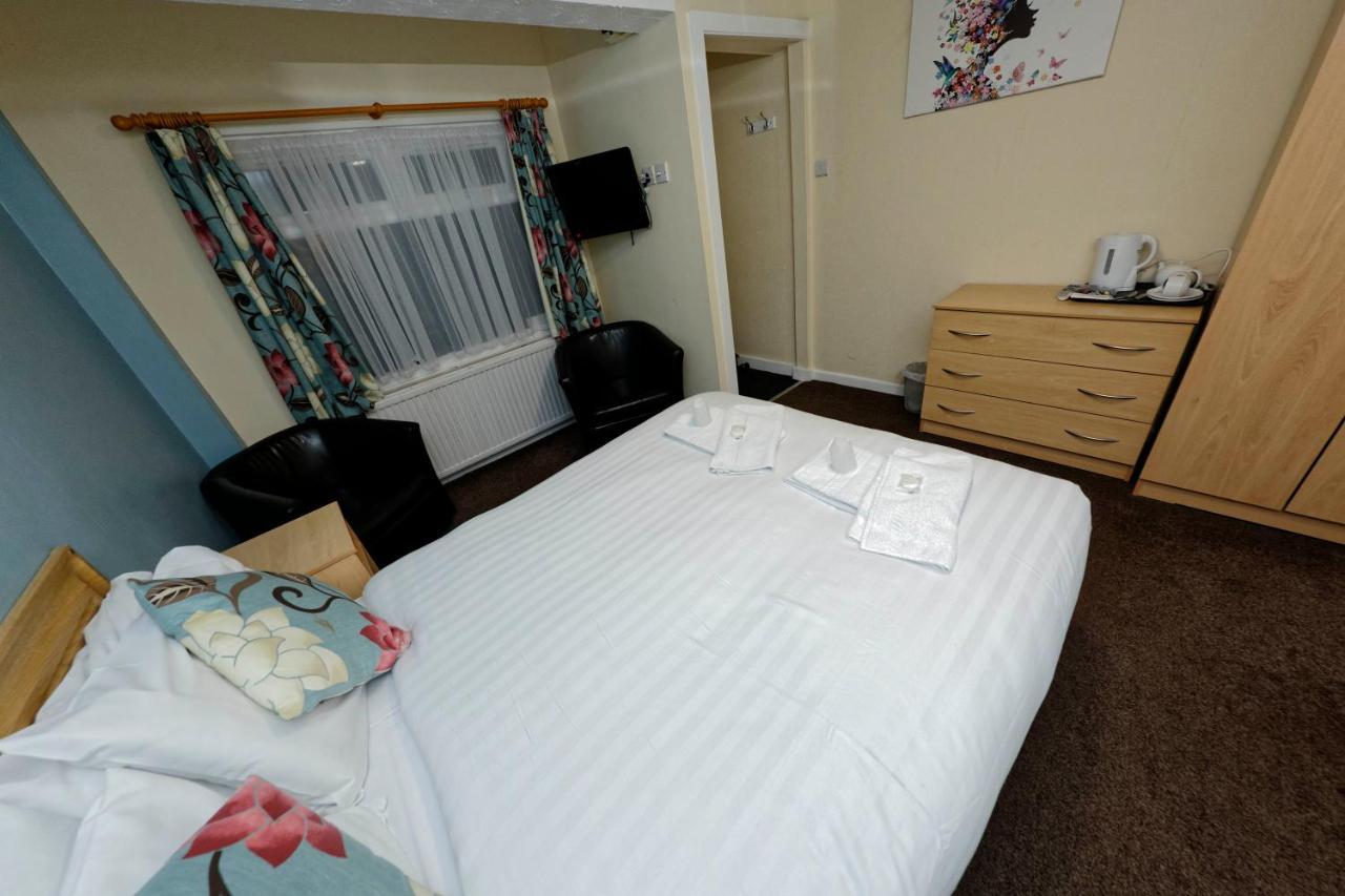 Bay Village - Adults Only 2* Weston-super-Mare